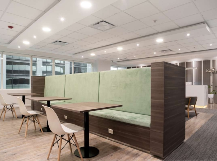 Regus (IWG) Laminar Plaza F7 Buenos Aires