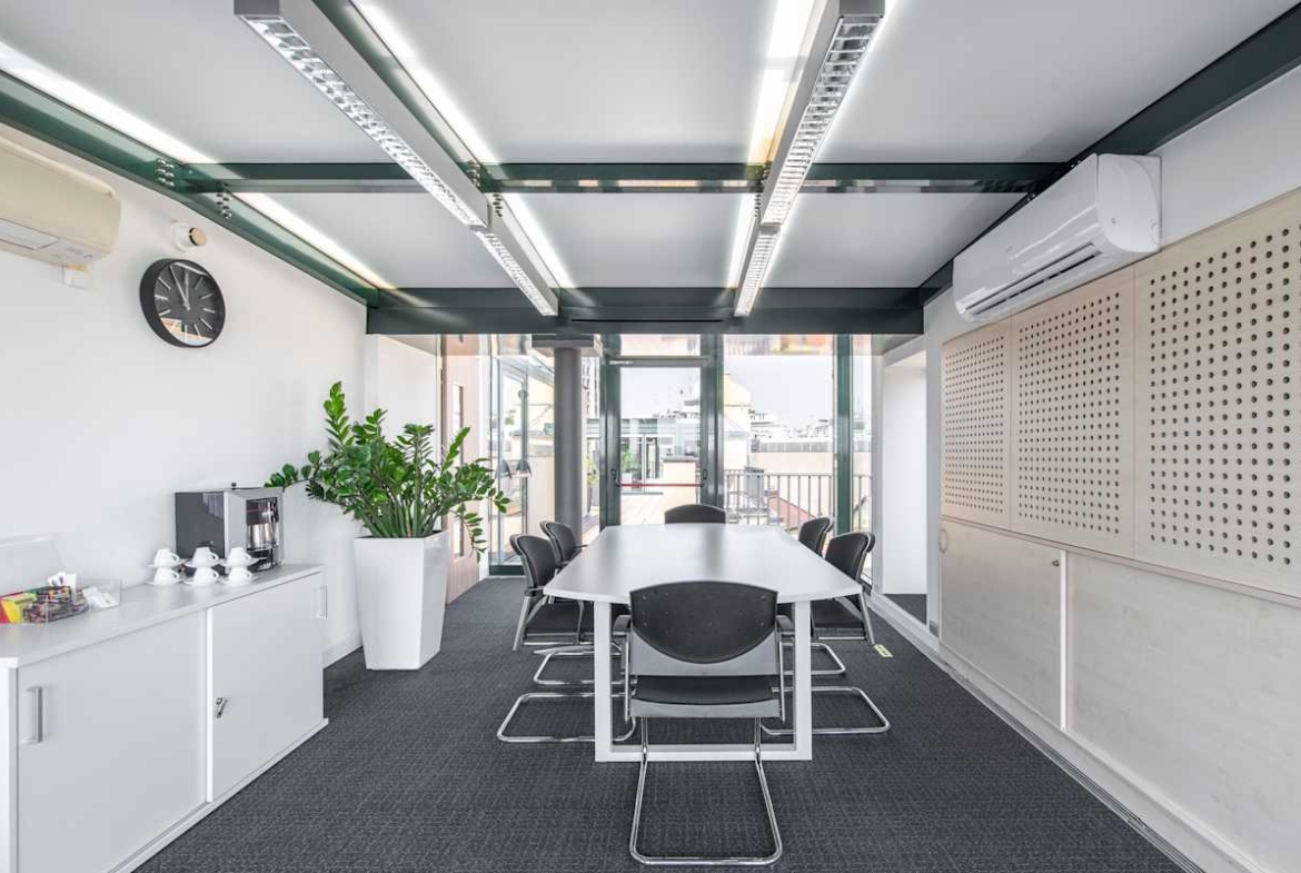 Regus (IWG) Largo Richini 6 Milan