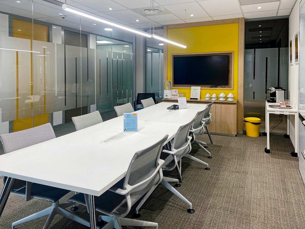 Le Neo Business Pole Villeneuve d’Ascq Regus (IWG) Le Neo Business Pole Villeneuve d'Ascq