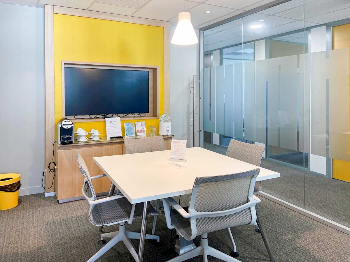 Le Neo Business Pole Villeneuve d’Ascq Regus (IWG) Le Neo Business Pole Villeneuve d'Ascq