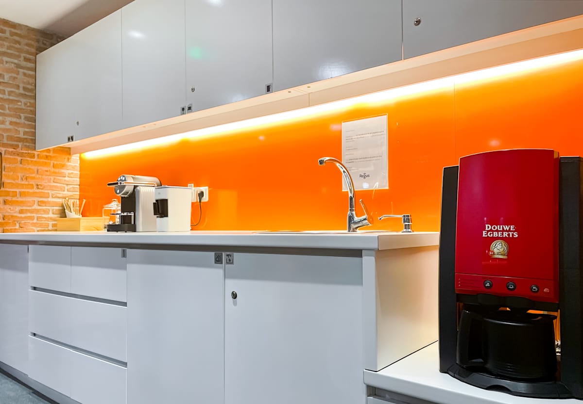 Regus (IWG) Leoforos Kifisias & Sofokleous Athens