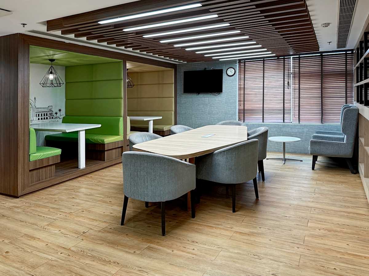 Regus (IWG) Levana Cyber Heights Lucknow