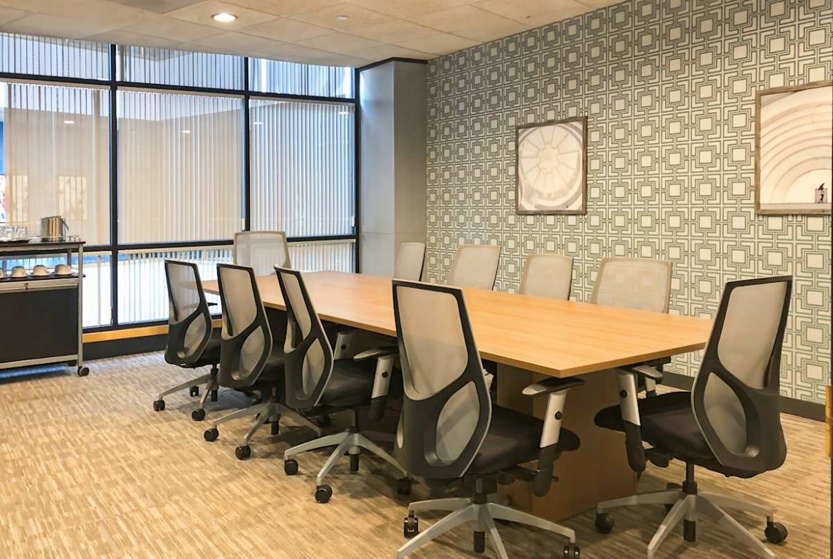 HQ (IWG) Lincroft Office Center Red Bank