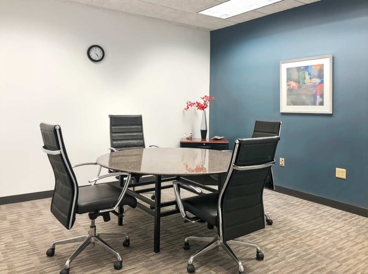 HQ (IWG) Lincroft Office Center Red Bank