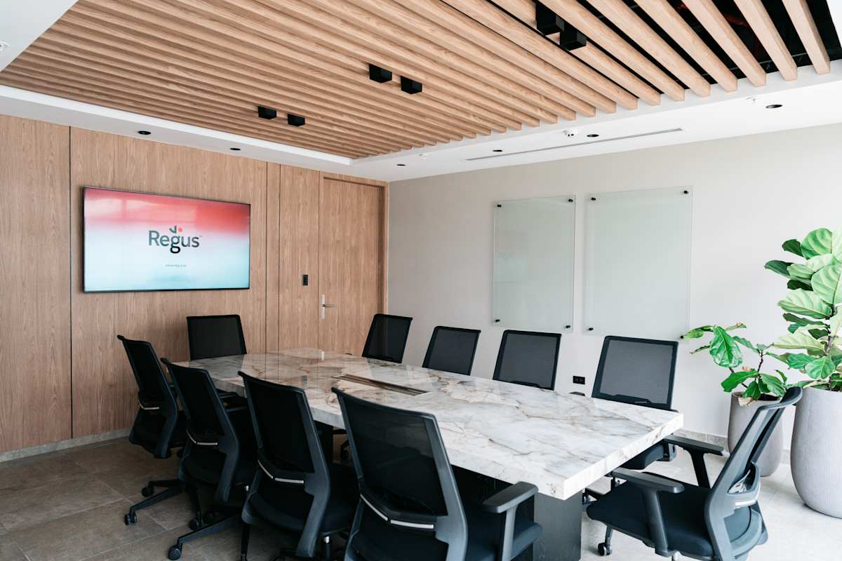 Regus (IWG) Los Arcos Plaza Guayaquil