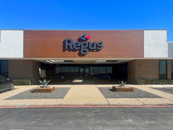 Regus (IWG) Lyndon B Johnson Freeway Garland