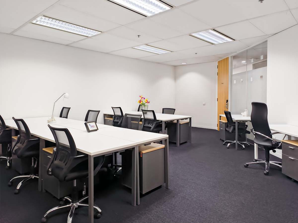 M-Thai-Tower-All-Seasons-Place-7