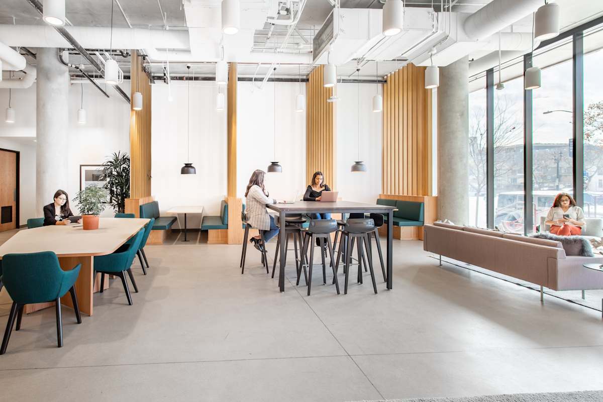Spaces (IWG) Makers Quarter San Diego
