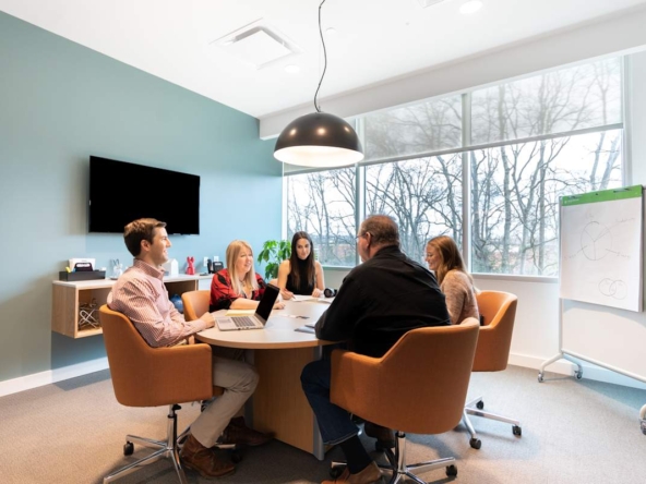 Spaces (IWG) Mallory Green Franklin