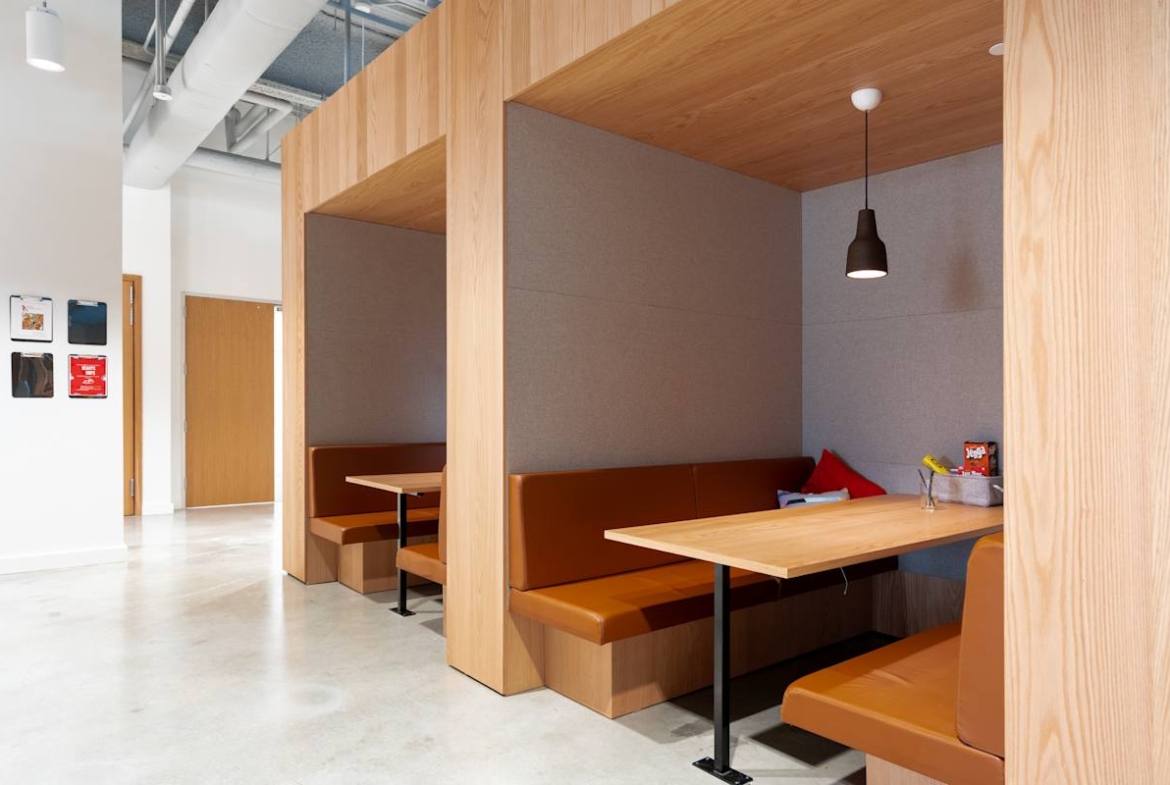 Spaces (IWG) Mallory Green Franklin