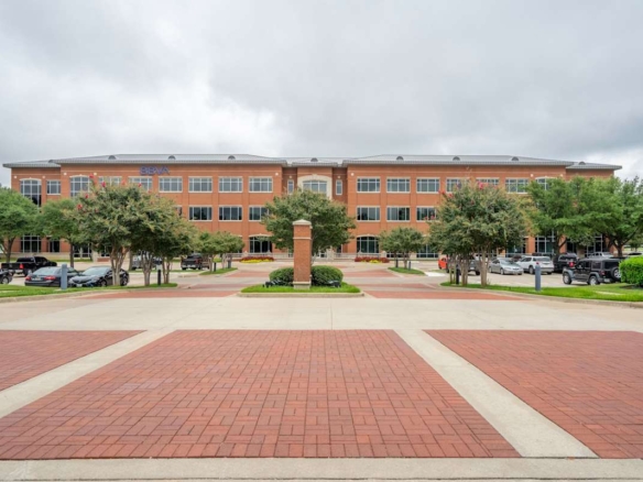 Regus (IWG) Mercantile Plaza Fort Worth
