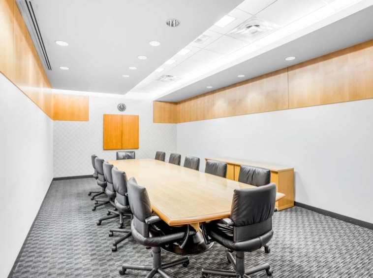 Regus (IWG) Minnesota Center Bloomington