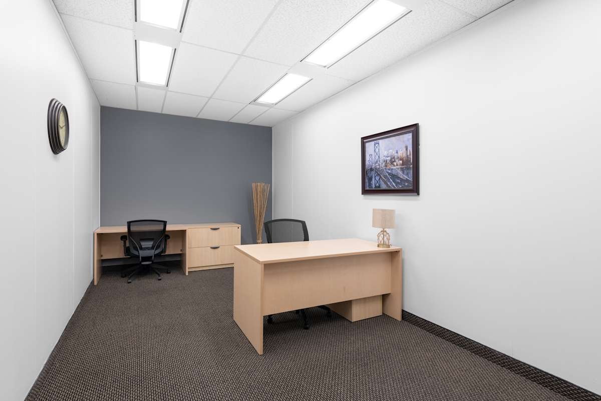 Mississauga Executive Centre 2 Mississauga Regus (IWG) Mississauga Executive Centre 2 Mississauga