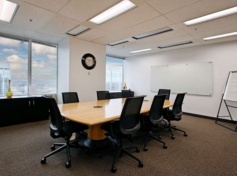Regus (IWG) Mississauga Executive Centre 4 Mississauga