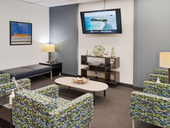 Regus (IWG) Mississauga Executive Centre 4 Mississauga