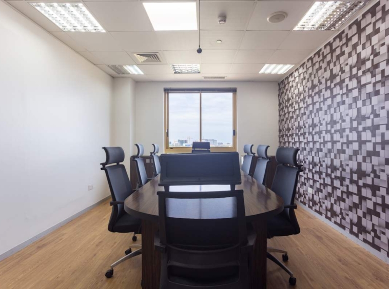 Regus (IWG) Movenpick Ambassador Hotel Accra