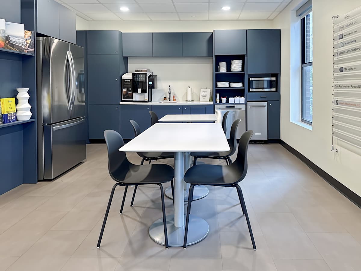 Regus (IWG) N High St Columbus