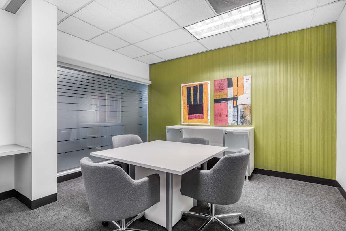HQ (IWG) North Shore Atrium I Syosset