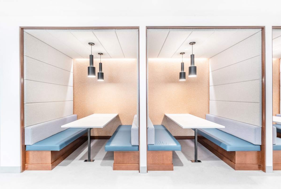 Regus (IWG) O'Hare Rosemont Center Rosemont