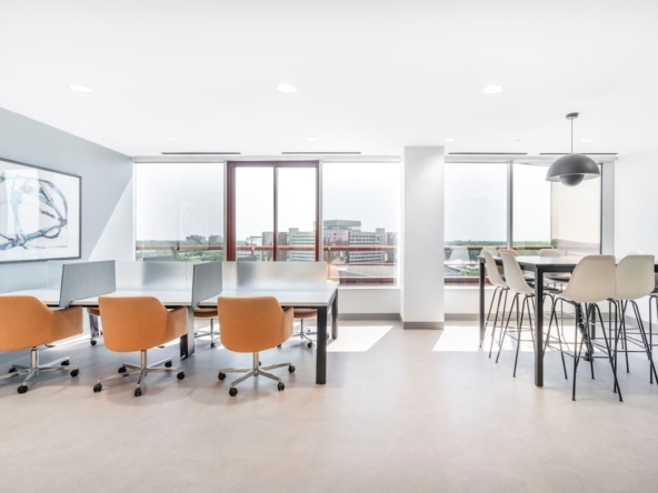 Regus (IWG) O'Hare Rosemont Center Rosemont