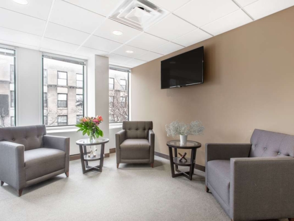 Regus (IWG) Oak Park Business Center Oak Park