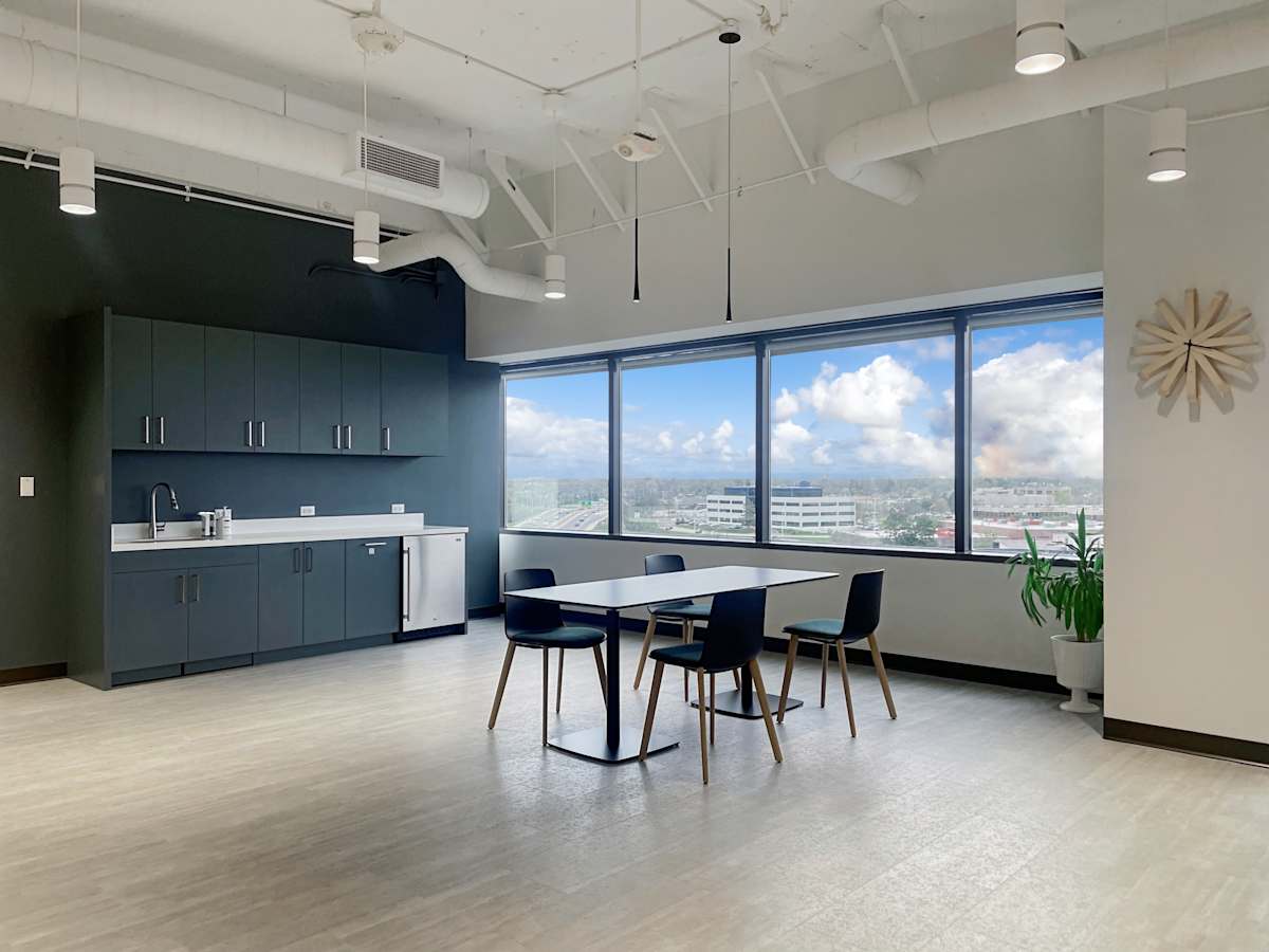 Regus (IWG) Oakmont Plaza Dr Westmont