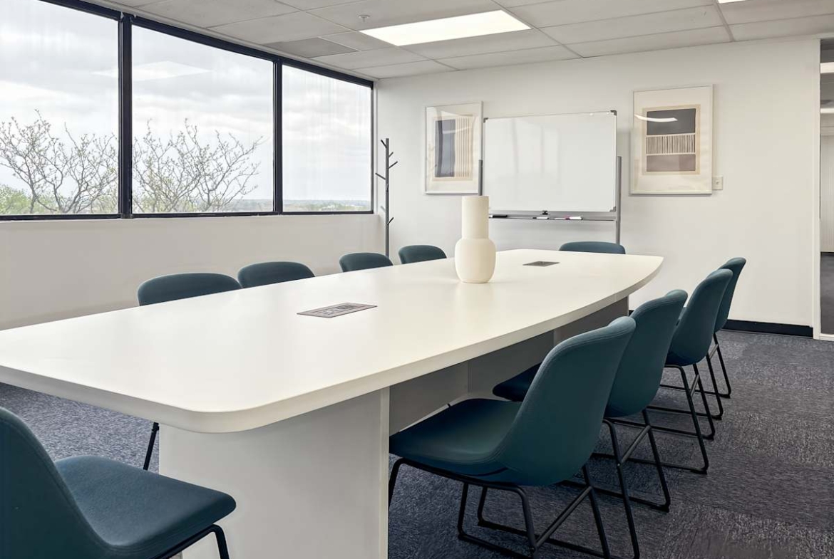 Regus (IWG) One Corporate Place West Des Moines