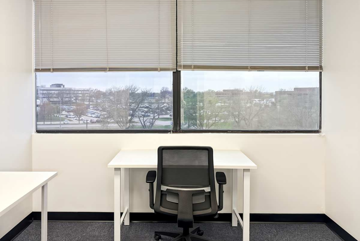 Regus (IWG) One Corporate Place West Des Moines