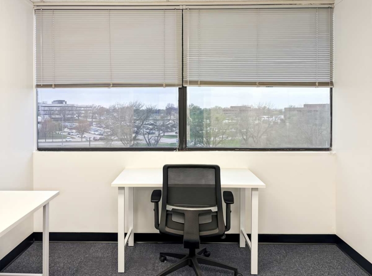 Regus (IWG) One Corporate Place West Des Moines