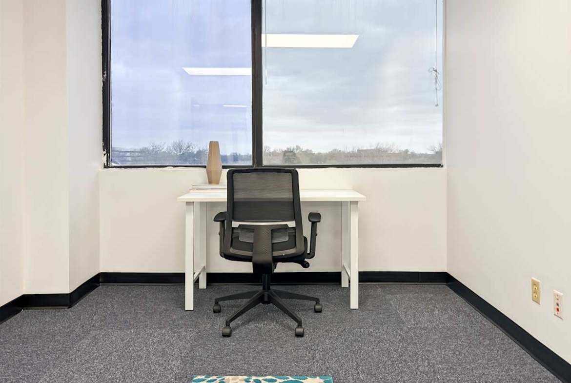 Regus (IWG) One Corporate Place West Des Moines