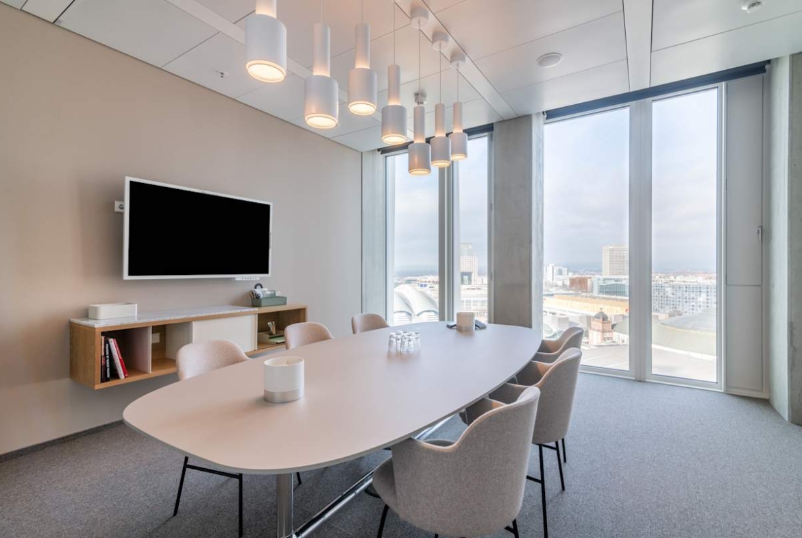 Spaces (IWG) One Frankfurt Frankfurt am Main