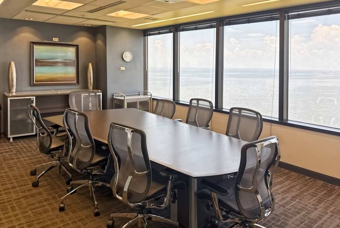 Regus (IWG) One Lakeway Metairie