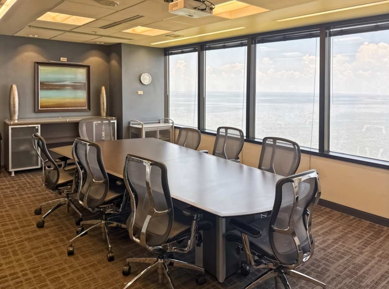 Regus (IWG) One Lakeway Metairie
