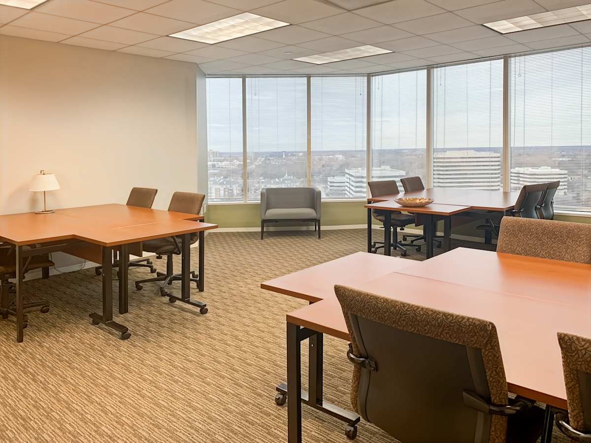 Regus (IWG) One Lincoln Center Oakbrook Terrace