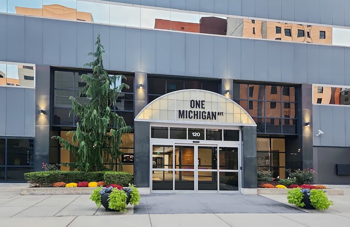 Regus (IWG) One Michigan Avenue Lansing