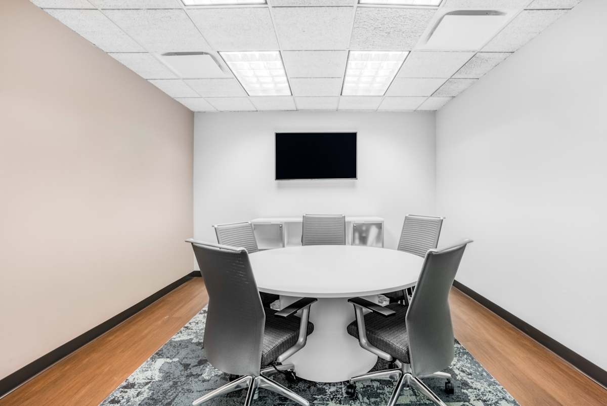 HQ (IWG) One Northbrook Place Northbrook