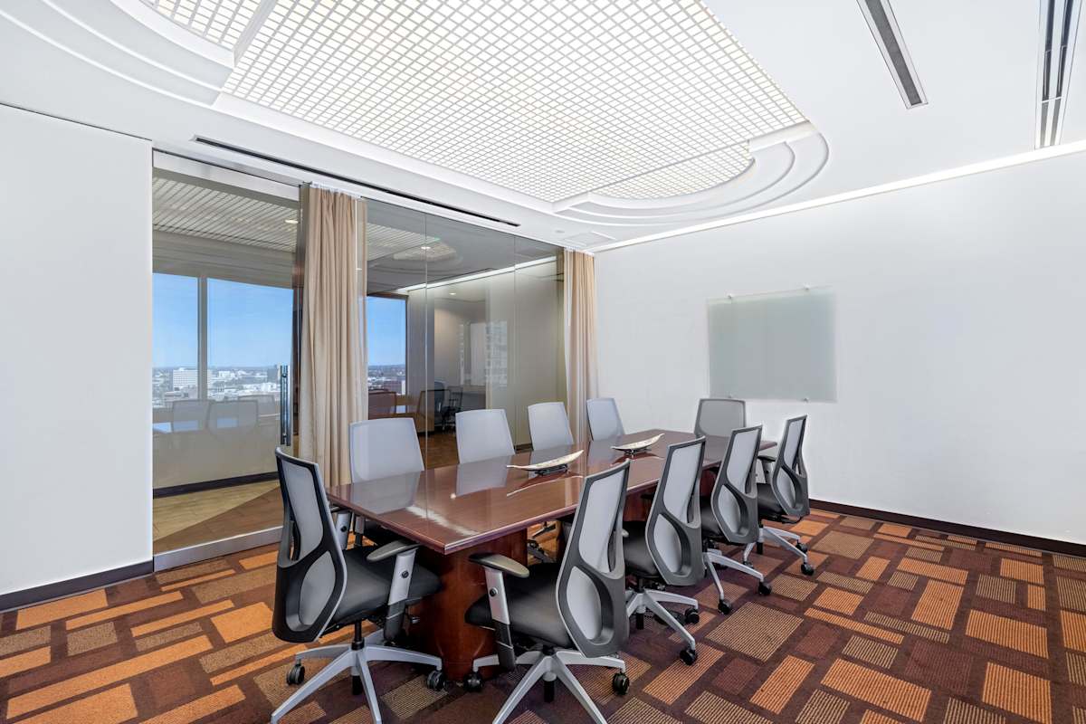 Regus (IWG) One Riverwalk Place San Antonio