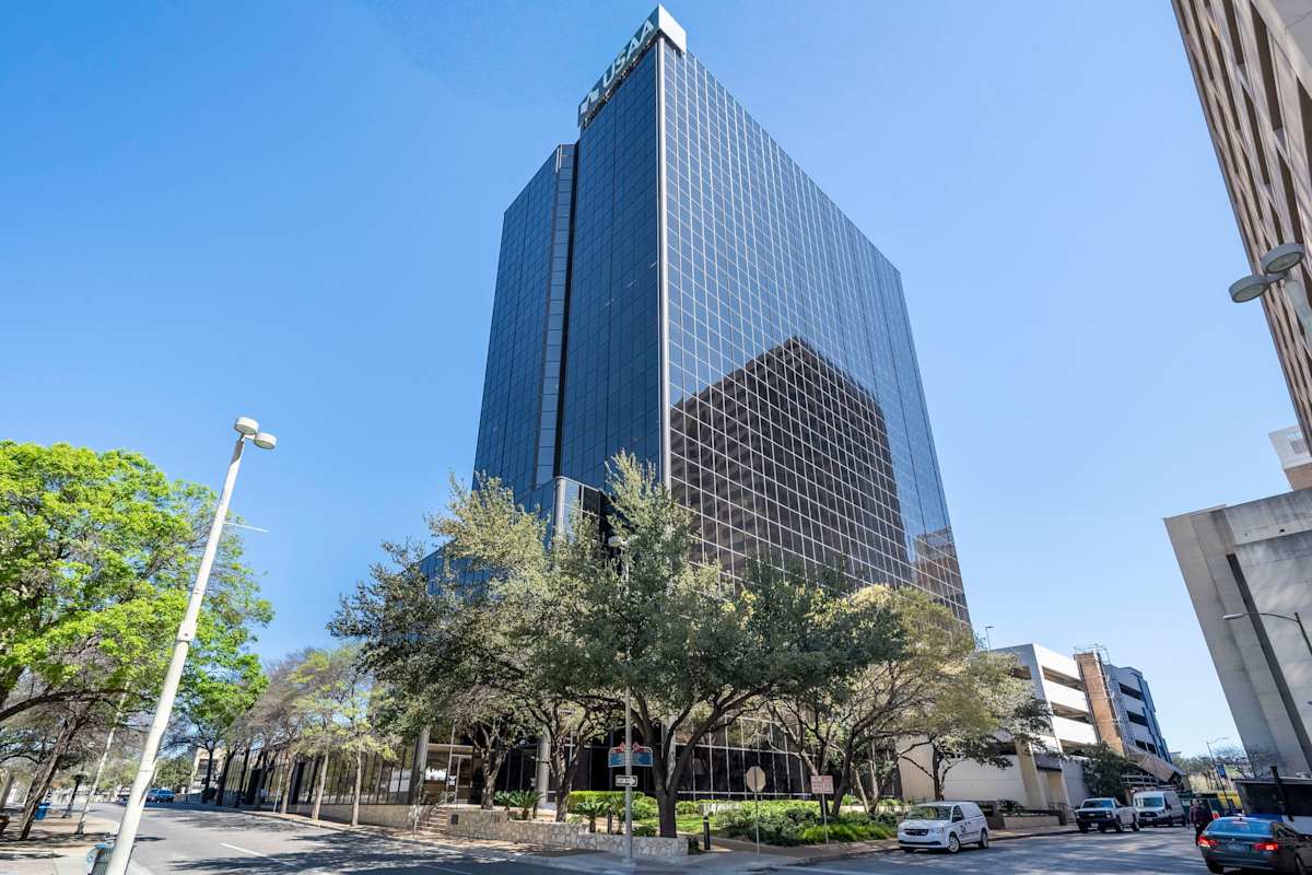 Office Space in Regus (IWG) One Riverwalk Place San Antonio