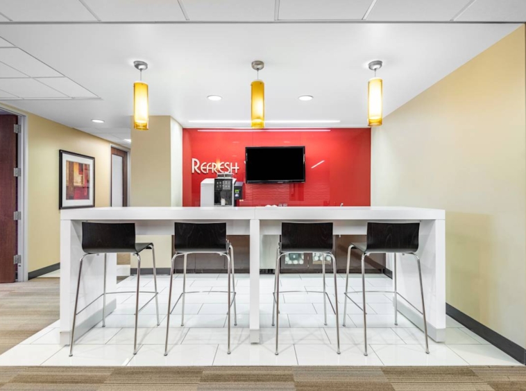 Regus (IWG) One Tara Boulevard Nashua