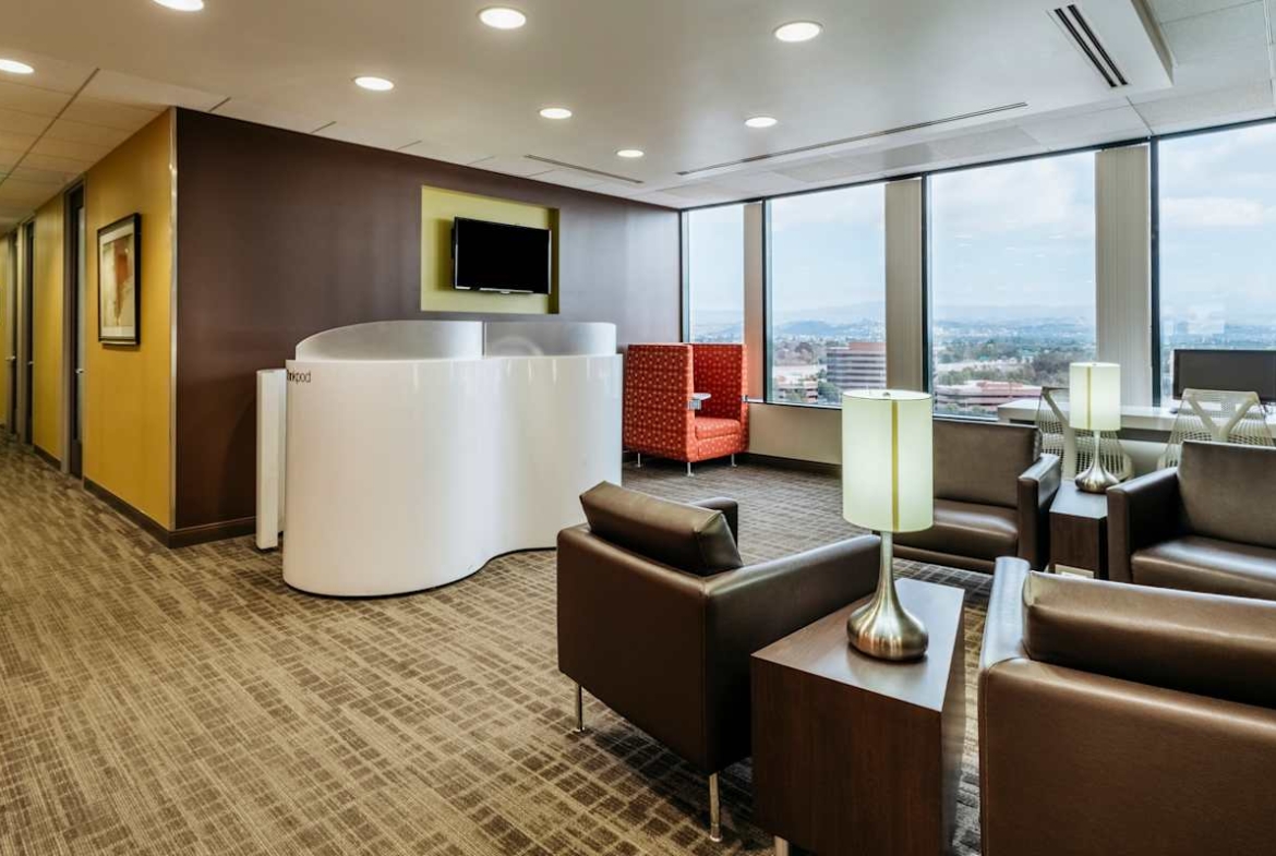 Regus (IWG) Orange Executive Tower Orange