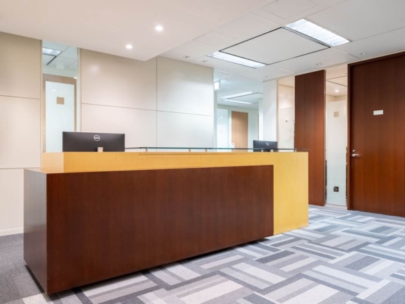Regus (IWG) Otemachi 1st Square Tokyo