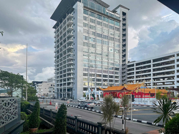 Serviced offices in Brunei at Regus (IWG) PGGMB Bandar Seri Begawan
