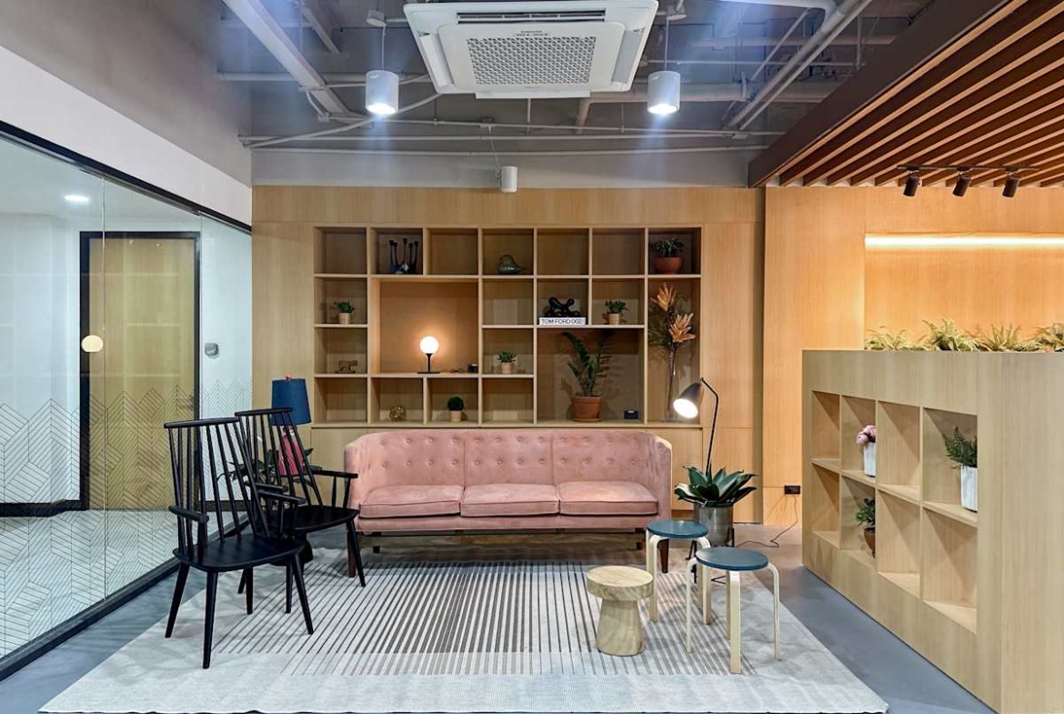Spaces (IWG) PNB Makati Center Makati