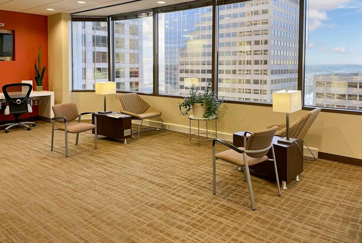Regus (IWG) PNC Center Cincinnati