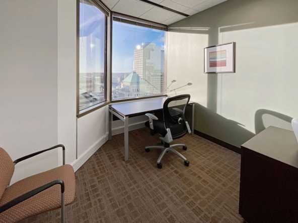 Regus (IWG) PNC Center Cincinnati