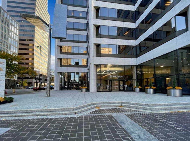 Regus (IWG) PNC Center Cincinnati