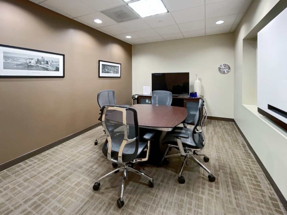 Regus (IWG) PNC Center Cincinnati