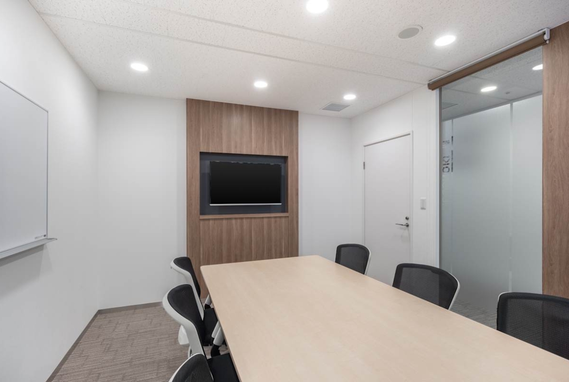 Regus (IWG) Pacific Marks Nishi-Umeda Osaka