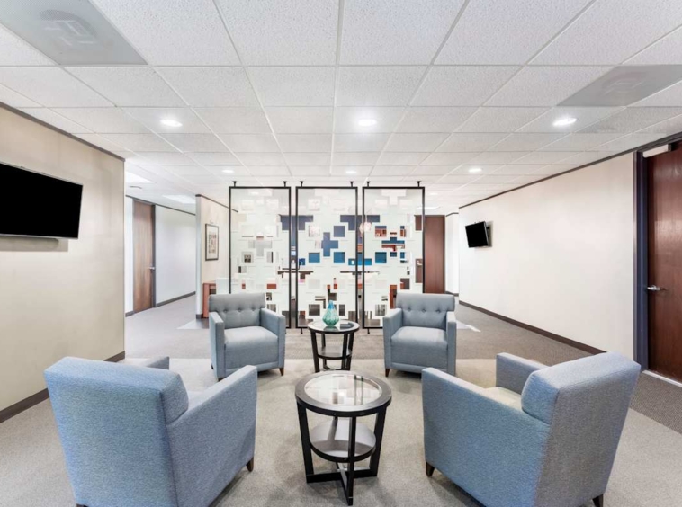 HQ (IWG) Palisades Central II Richardson