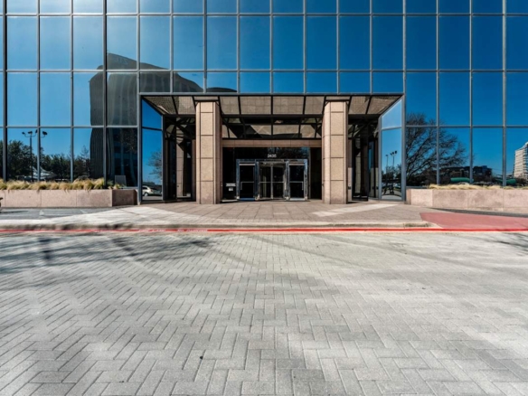 HQ (IWG) Palisades Central II Richardson